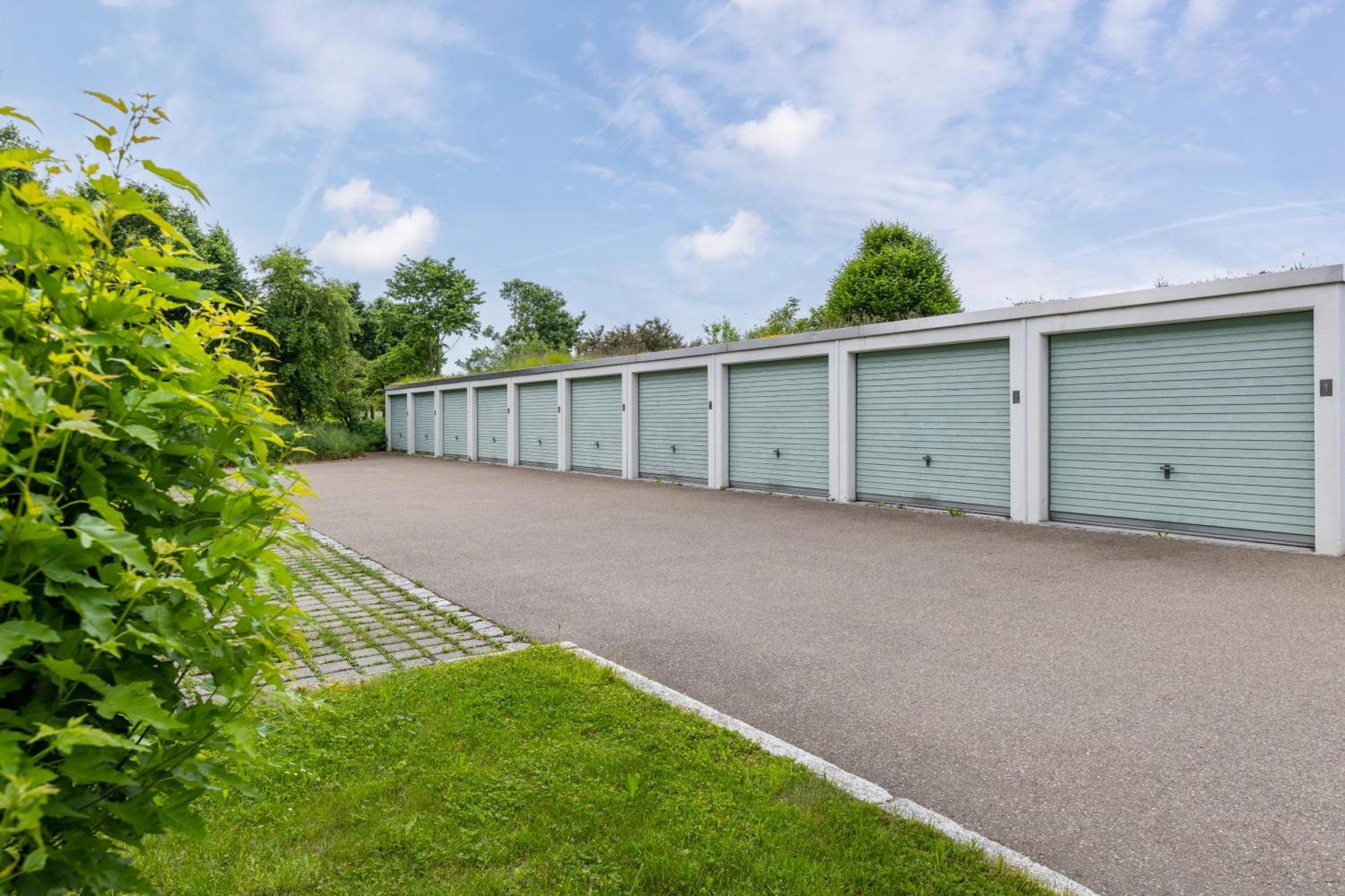 Hotel Leipheim Süd Bagian luar foto