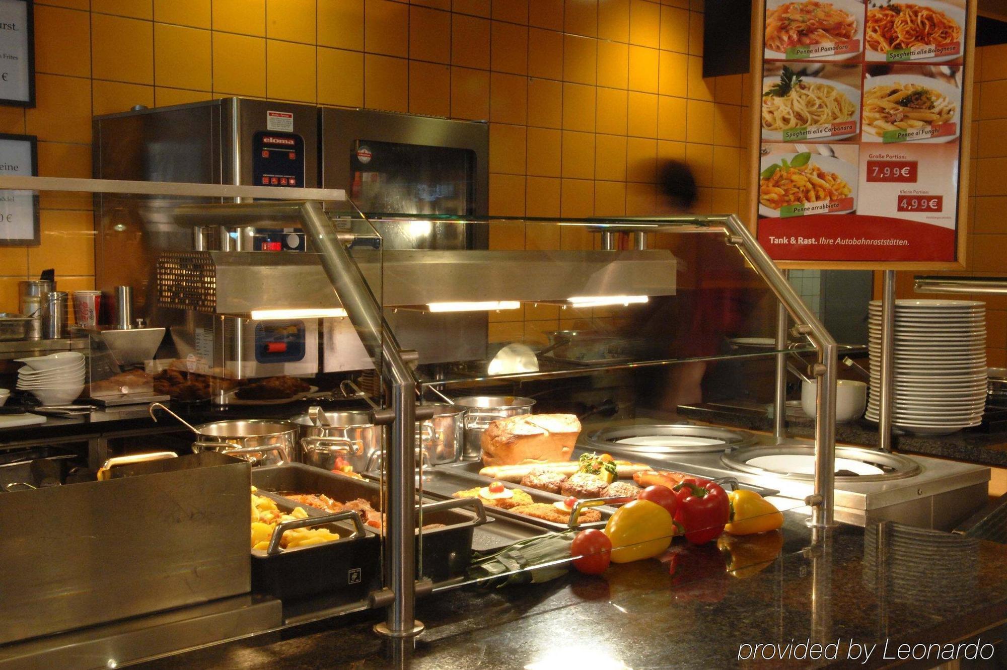Hotel Leipheim Süd Restoran foto